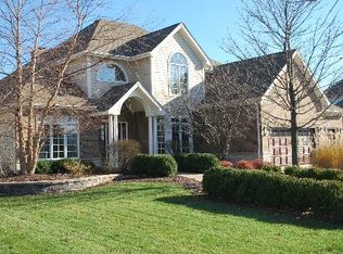 26009 Whispering Woods Cir, Plainfield, IL 60585