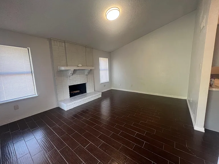 6004 Pinto Cir — Photo 6