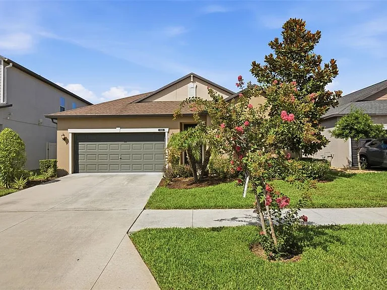 21816 Crest Meadow Dr — Photo 1