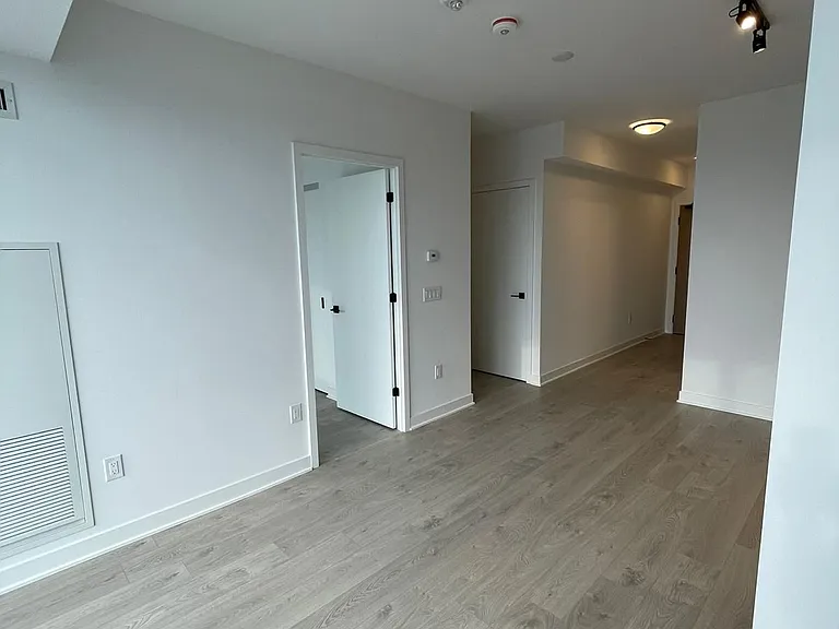 36 Zorra St #2202 — Photo 5