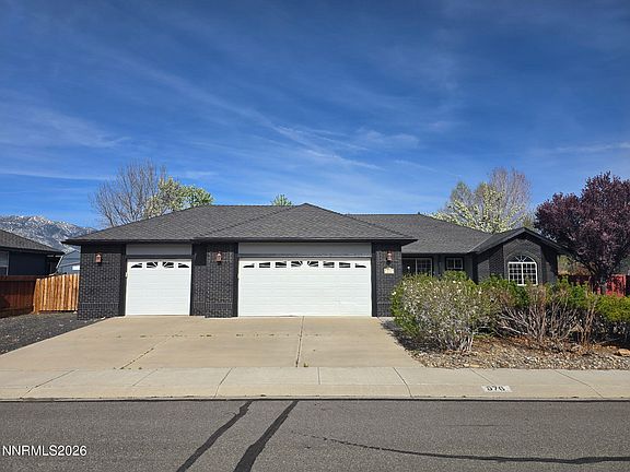 2nd image of 976 Winter Green Dr