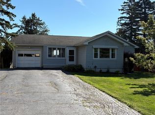 420 Fisher Rd, Rochester, NY 14624