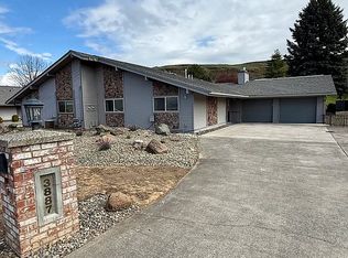3887 Country Club Dr, Lewiston, ID 83501