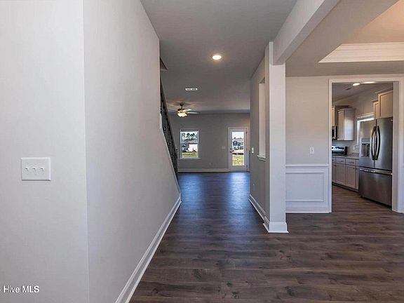 2nd image of 1016 Shadowpine Way