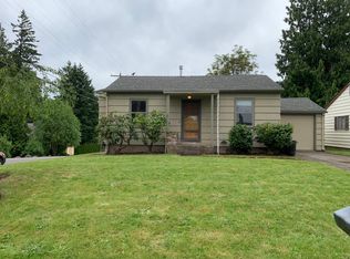 1704 SW Lobelia St, Portland, OR 97219
