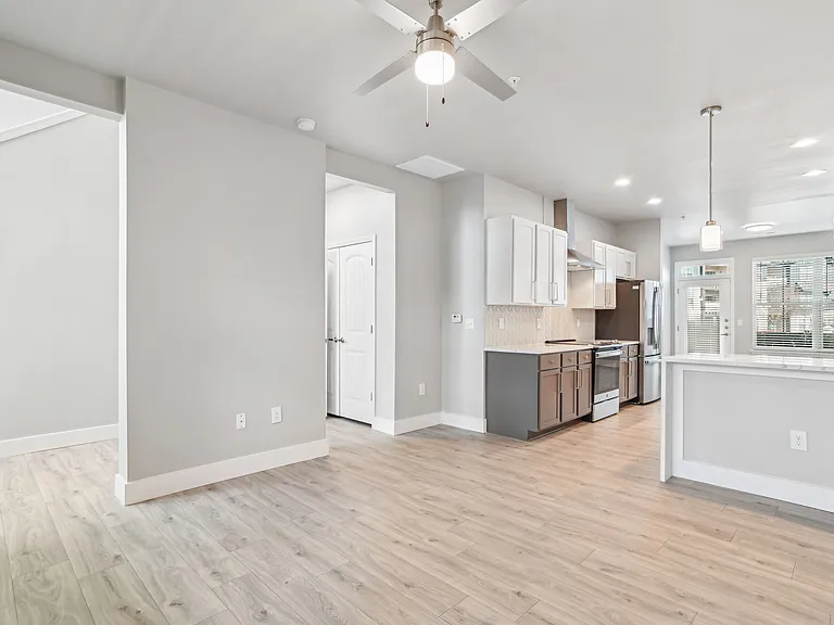 The Apartments at Brayden — Photo 38