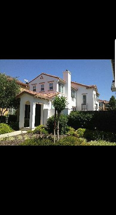 2nd image of 166 W La Rosa Ln