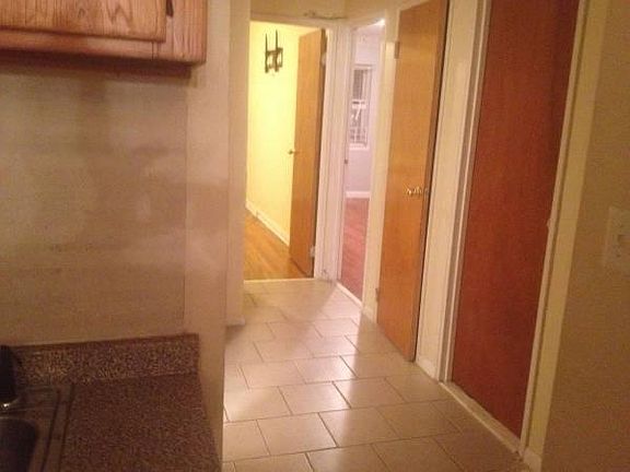 5th image of 1280 E 92nd St
