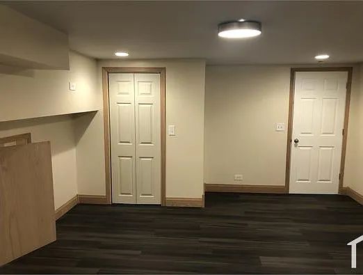 7644 S Cornell Ave — Photo 21