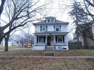 961 9th St, Beloit, WI 53511