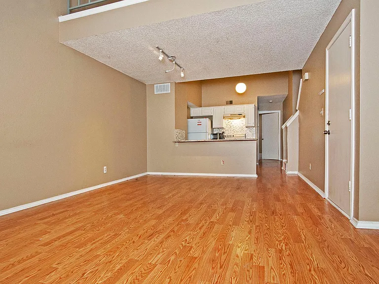 13211 Emily Rd #1203 — Photo 9