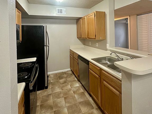 3rd image of 4009 Dancing Cloud Ct Unit 34