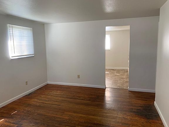 2nd image of 617 Fairmoor Pl