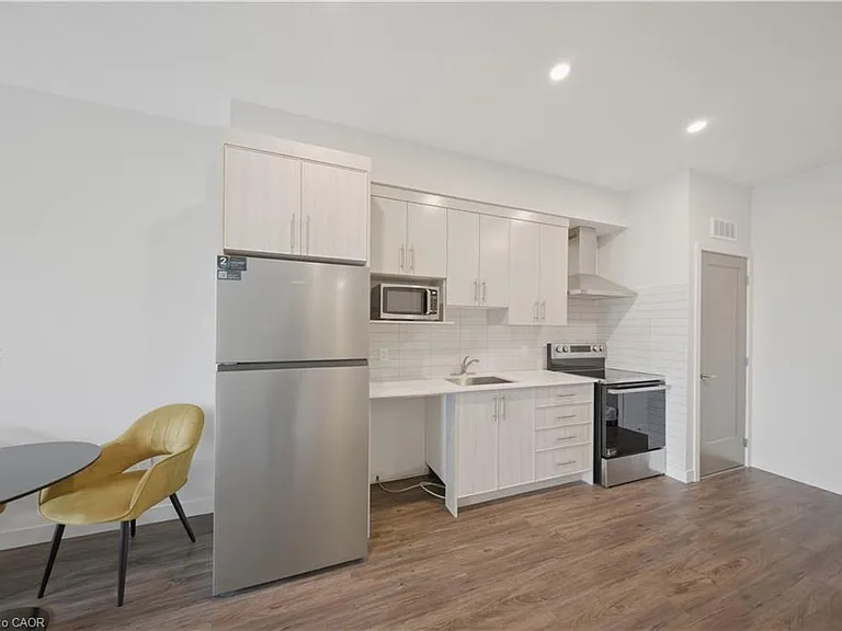 1055 Weber St E #219 — Photo 14