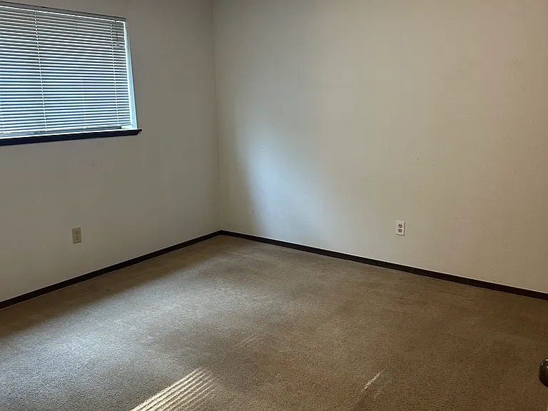 300 N Pacific St #1 — Photo 18