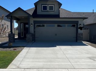 437 W Contender Dr, Meridian, ID 83642