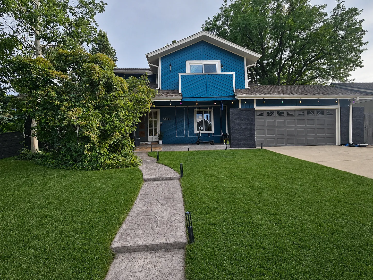 4 bed, 3.5 bath, 3536 sqft, $4,500 — Photo 2