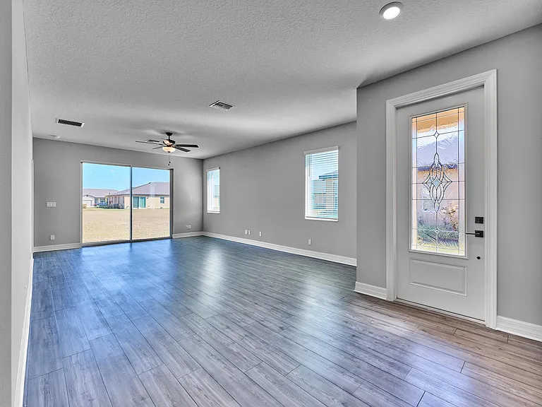 1810 Celebration Dr — Photo 45