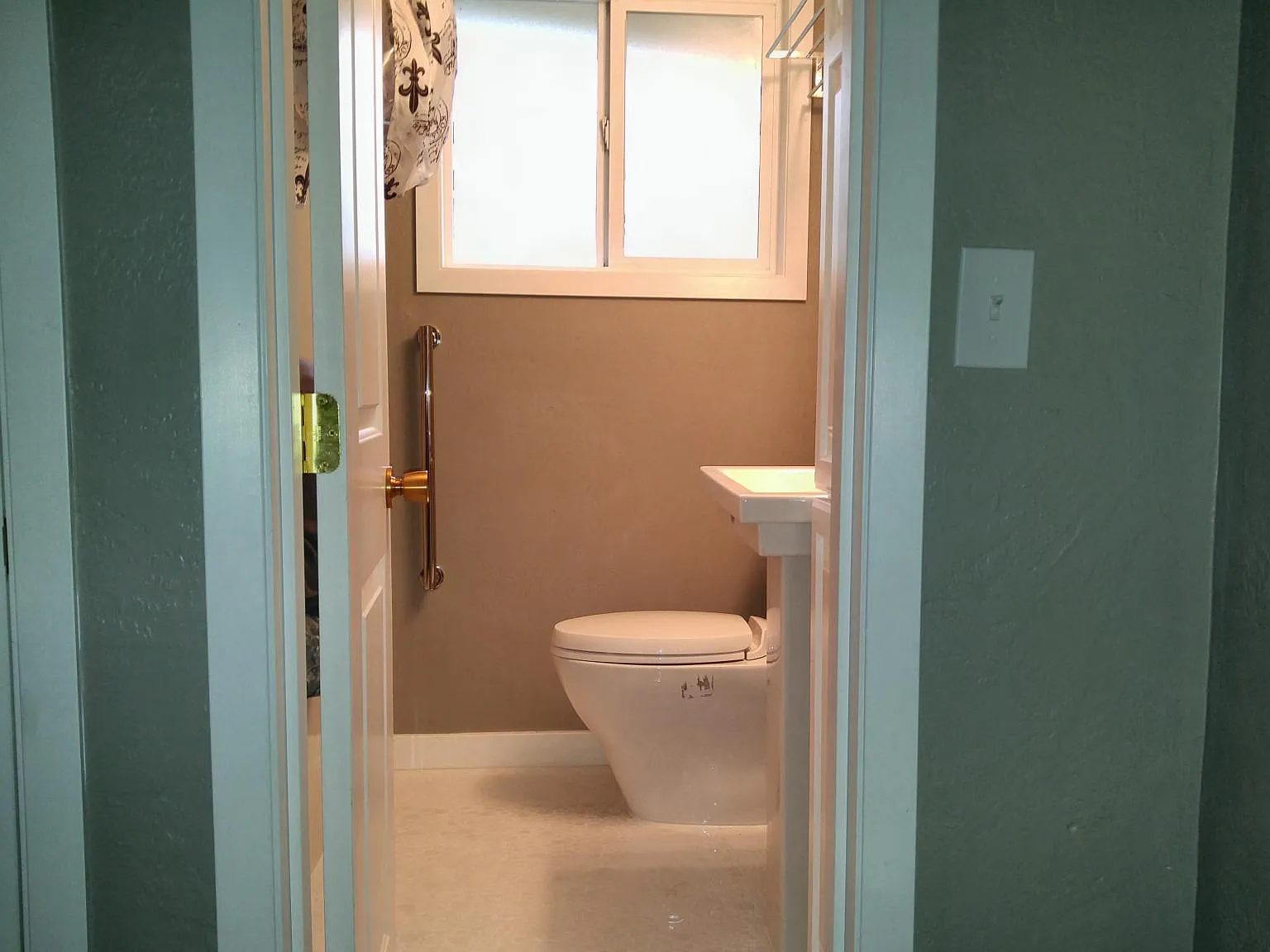 777 Hemlock Ave — Photo 3