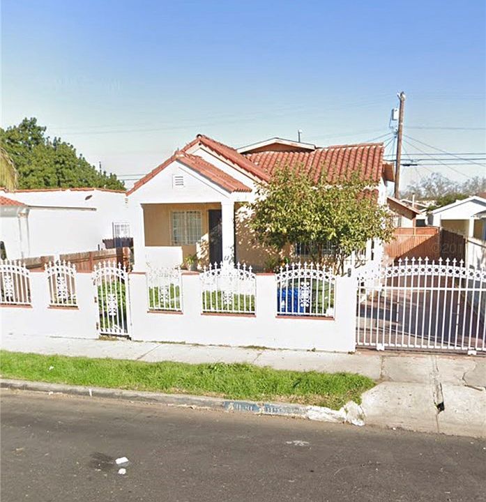 1st image of 1137 W 61st St