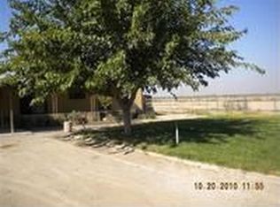 3565 S Joaquin Ave, Kerman, CA 93630
