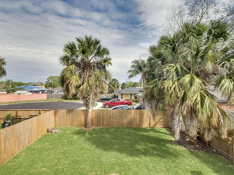 1847 Brutus St #1847 — Photo 15