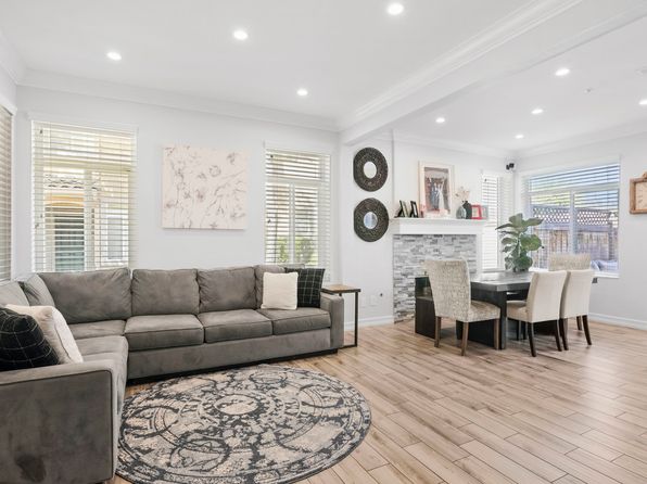 11372 Via Rancho San Diego Unit B