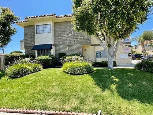 17181 Elm Ln #1 Photo 1