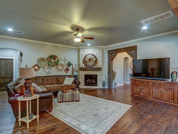 5th image of 4305 Bridge Wood Ln