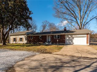 2751 Briarwood Rd, New Albany, IN 47150
