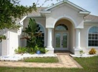 609 Salt Lake Dr, Tarpon Springs, FL 34689