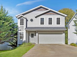 703 Park Side Ln, Morgantown, WV 26501