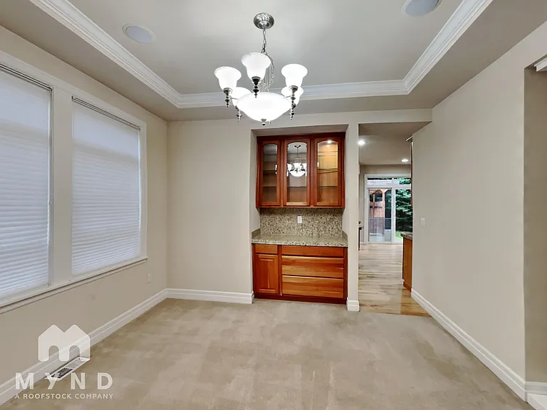 17906 NE 25th St — Photo 9