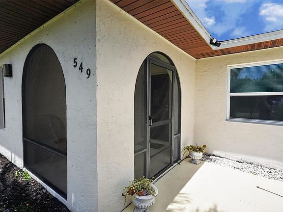 3rd image of 549 SE Marydale Terrace