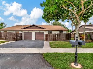 372 SW 27th Ave, Delray Beach, FL 33445