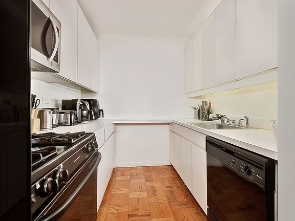 3rd image of 630 1st Ave APT 7P