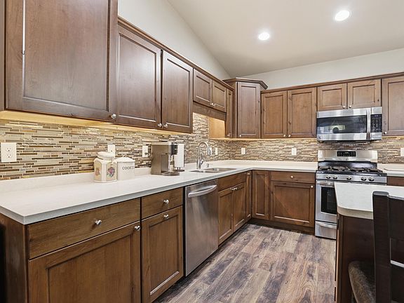 5th image of 3003 Princeton Ct