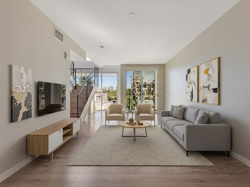 1st image of 16300 Ventura Blvd APT 309