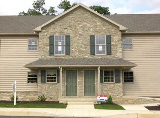 59 Midway Farms Ln #59, Lancaster, PA 17602