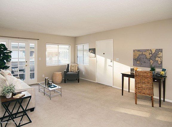 2nd image of 1133 Pine St APT 111