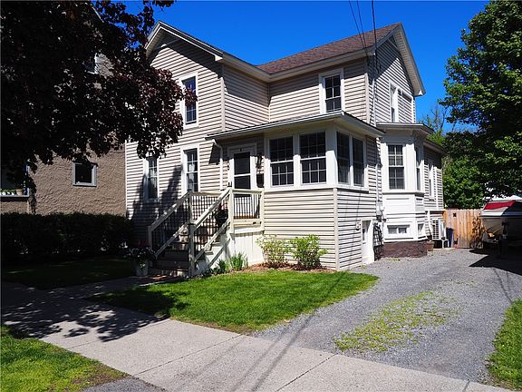 2nd image of 809 N Tioga St