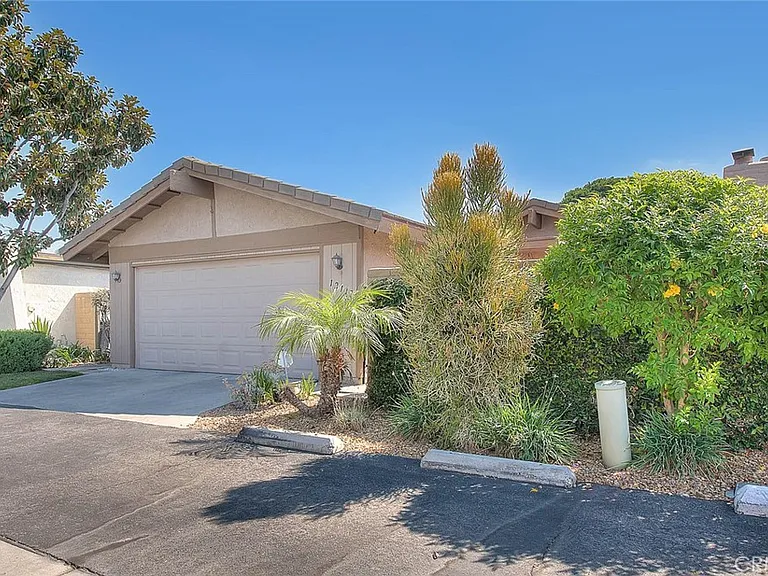 12112 Spencer Dr — Photo 3