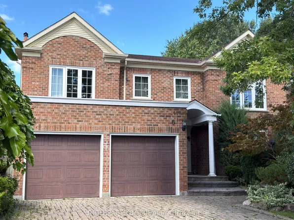 6 Cowles Ct, Richmond Hill, ON L4C 9A7