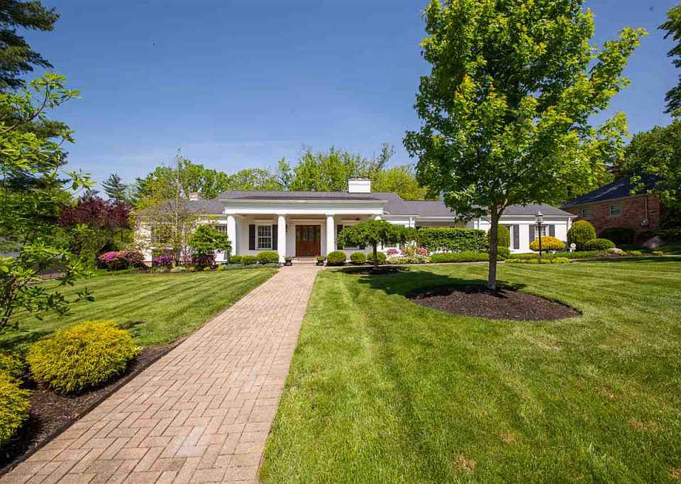 1st image of 3052 Ashley Dr