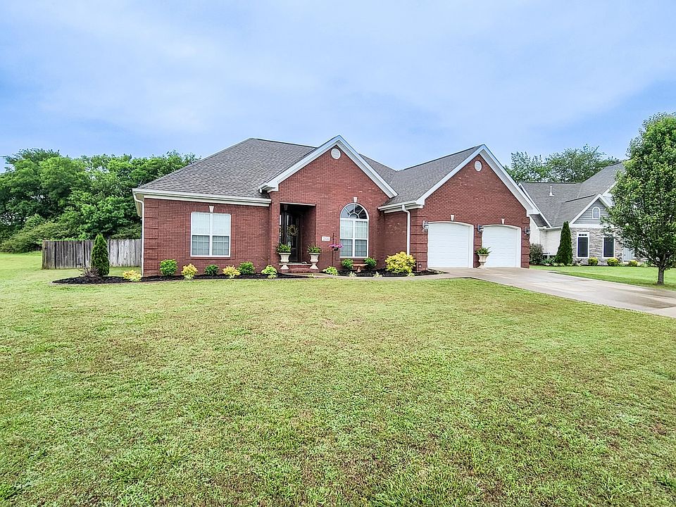 1st image of 266 Briarwood Dr