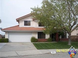 4743 Sungate Dr, Palmdale, CA 93551