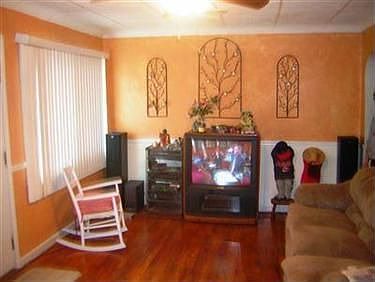 2nd image of 33949 Beach Park Ave