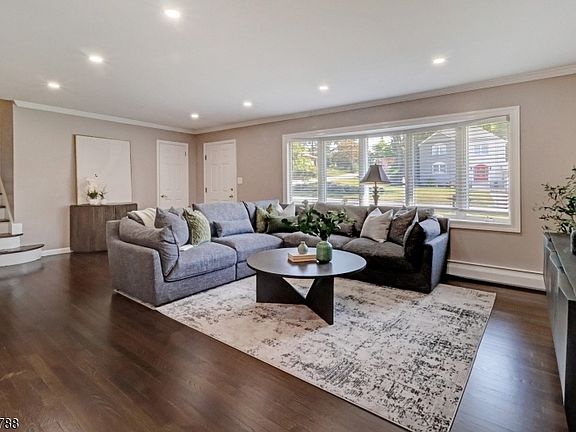 3rd image of 35 McKinley Ave