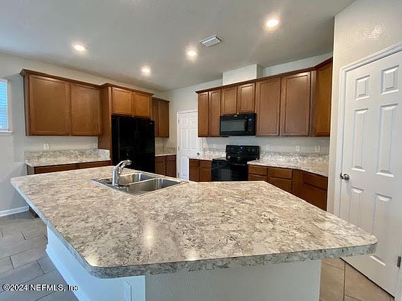 5th image of 9585 PALM RESERVE Drive