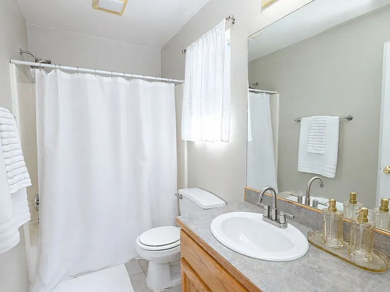 Chateau Audubon — Photo 7